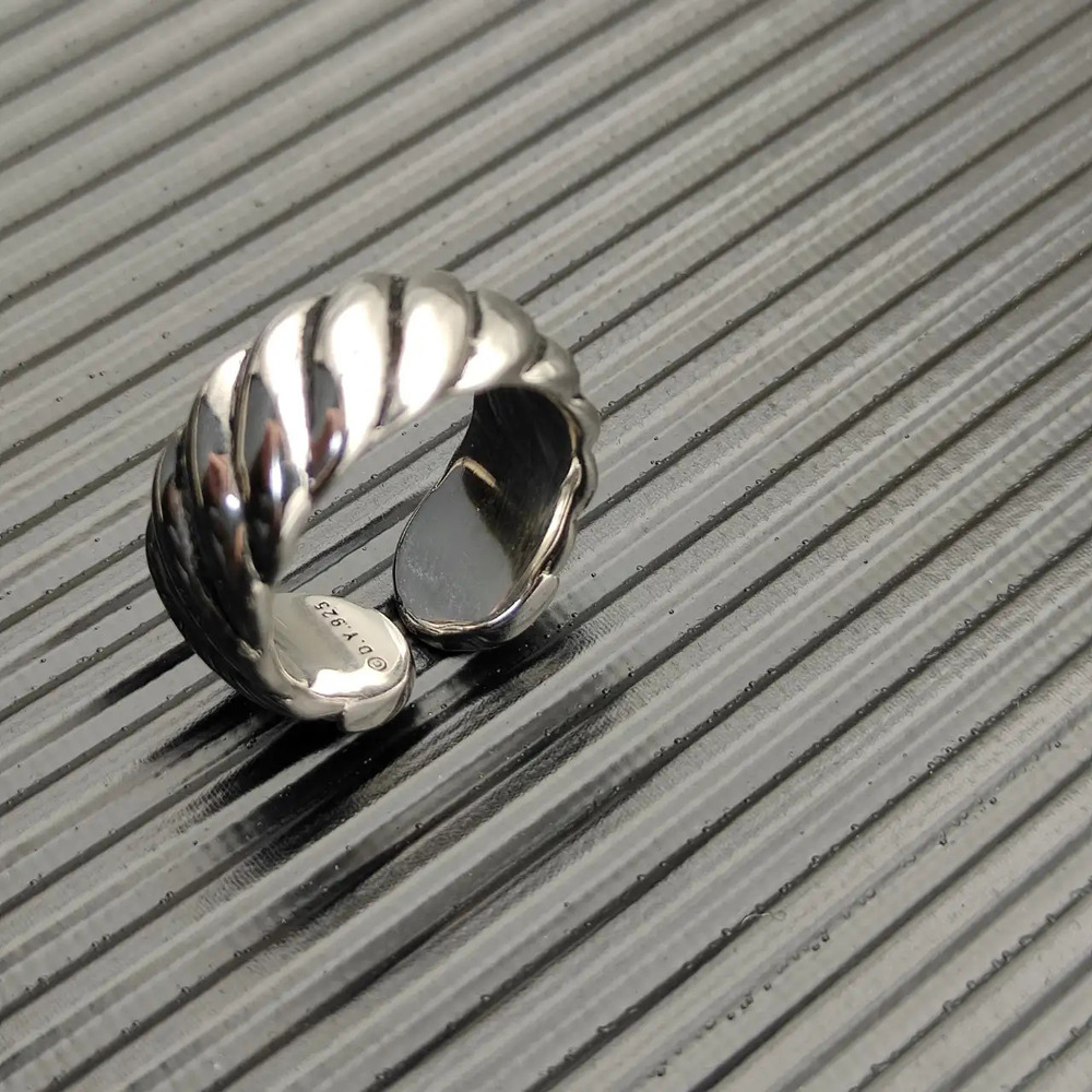 David Yurman Silver Diamond Spiral Ring - Picture 8 of 8